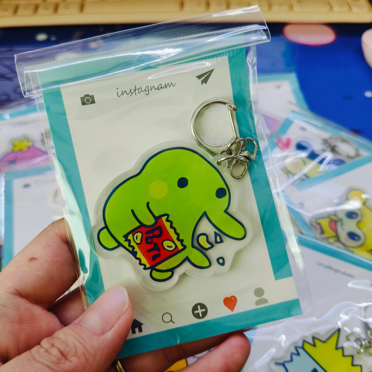 Tamagotchi Acrylic Keychain - Fuzzy N Chic